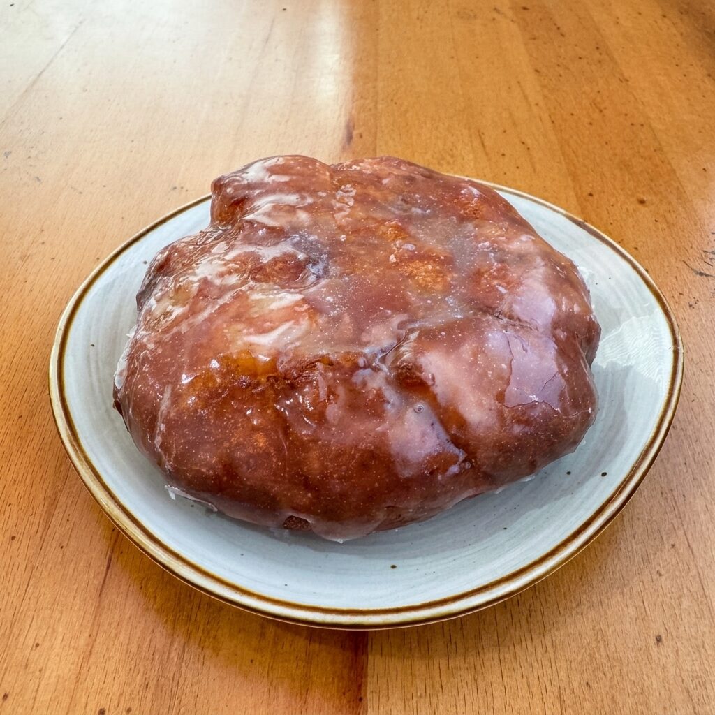Glazed fritter with irregular shape and clear glaze
